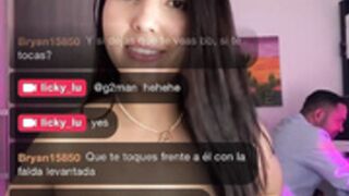 licky_lu Friend Touch Boobs