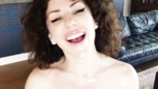 Mama Fiona - Nudist m***y