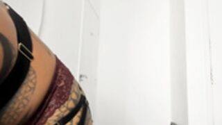 kaligray10 is an unbelievable beauty