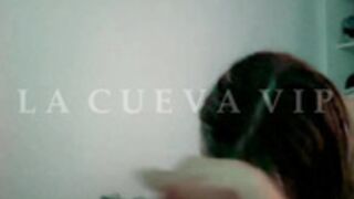 ChArLoTTe KiLL muy caliente se garcha al cuñado