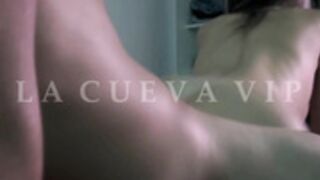 ChArLoTTe KiLL muy caliente se garcha al cuñado