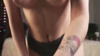 Zarascarlett - Squeaking pleasure