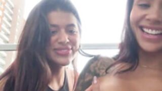 MelissaWaltton GG lesb show with new girl Karol_towers