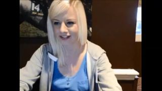 ShellyStar Vibes in Bar