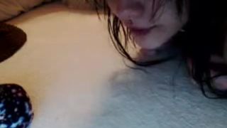 evee & Skylar_OG in bed