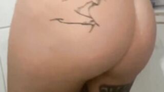 Luana Nascimento Lari Escobar