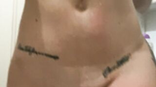 Larissa Escobar Mina Looira 8