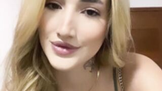 Mama Furtado MamaFurtado 24