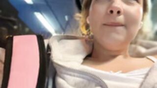 Baby_Tiny boob show in bus