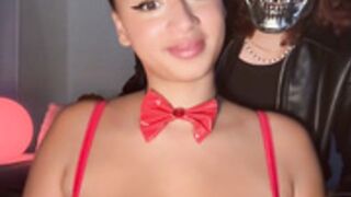 Naomisroom & girlfriend hot halloween show