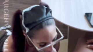 BaRBi KuSh servicio de habitacion completo