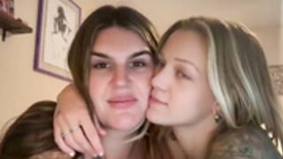 laineexjade - lesbian hot makeout