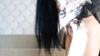 Brunette (skinny&seethrough)