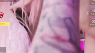 yourcutewaifu [24612042]