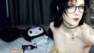 dark_vamp_ 2025-04-04 some vamp pussy