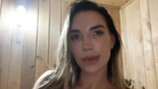amarulla Vivien_