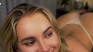 lipswithsmileonthem 192