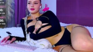 miss_vii 334