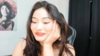 GoddessAnna Flash boobs