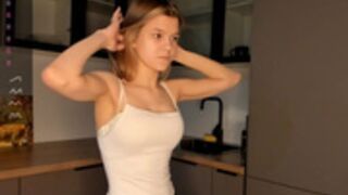 BeverlyVega 24.03.31 001 2