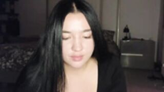 emma_johnson_ 2025-04-10_04-06-23-001