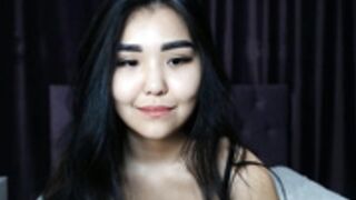 ASIAN WHORE tinnakorn1 BLOWJOB 1