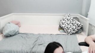 ASIAN WHORE tarrrantula BLOWJOB 1