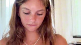 Joellgirl / Joell Perry fucked