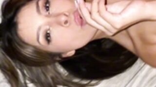 NoE KiEDiS enfiestada y excitada quiere pija