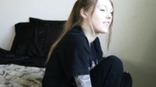 arwen datnoid - Gf's Young Sister Begging to fuck her