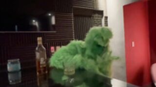 Mujer Luna Bella - Christmas Orgy