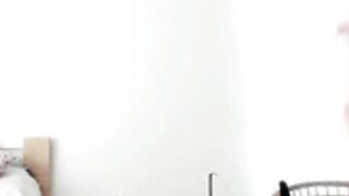 chroniclove grettabenett_ sexyassistant_