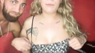 LizzyLush BG fuck & squirt show bar
