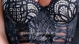 Vanessa Vailatti Vanessinha Vailatti 75