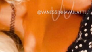 Vanessa Vailatti Vanessinha Vailatti 49