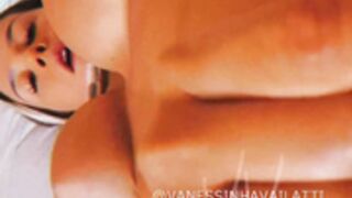 Vanessa Vailatti Vanessinha Vailatti 40