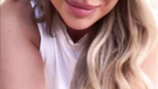 ChloeThorres 40
