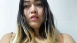 Danielavegax masturbating till cum