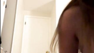 Livshappyhour shaking her big tits live stream