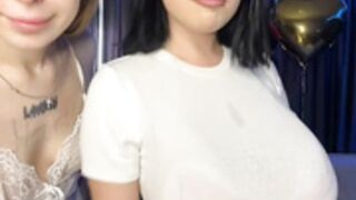 RollingGirls - Nicole getting her pussy licked