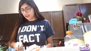 Mia Khalifa Free Shows
