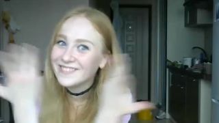 Mineeett morning dancing around being playful