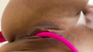 paaulina pussy close up