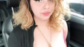 Alirawrz nude in car at public