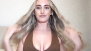 Rosie.knight.x live stream , flash her tits