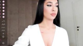 awesome_jolie 43