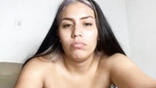 Abbyftluna lesbian sex show - pussy licking