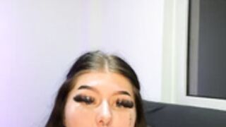 NadjaHeld lesbian sex - Squirt on face