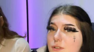 NadjaHeld lesbian sex - Squirt on face
