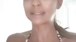 Miiana Fuck with a stranger during vacation